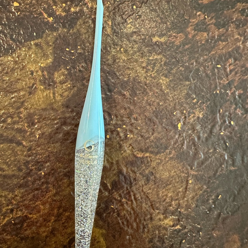 Furls Crochet Hook G